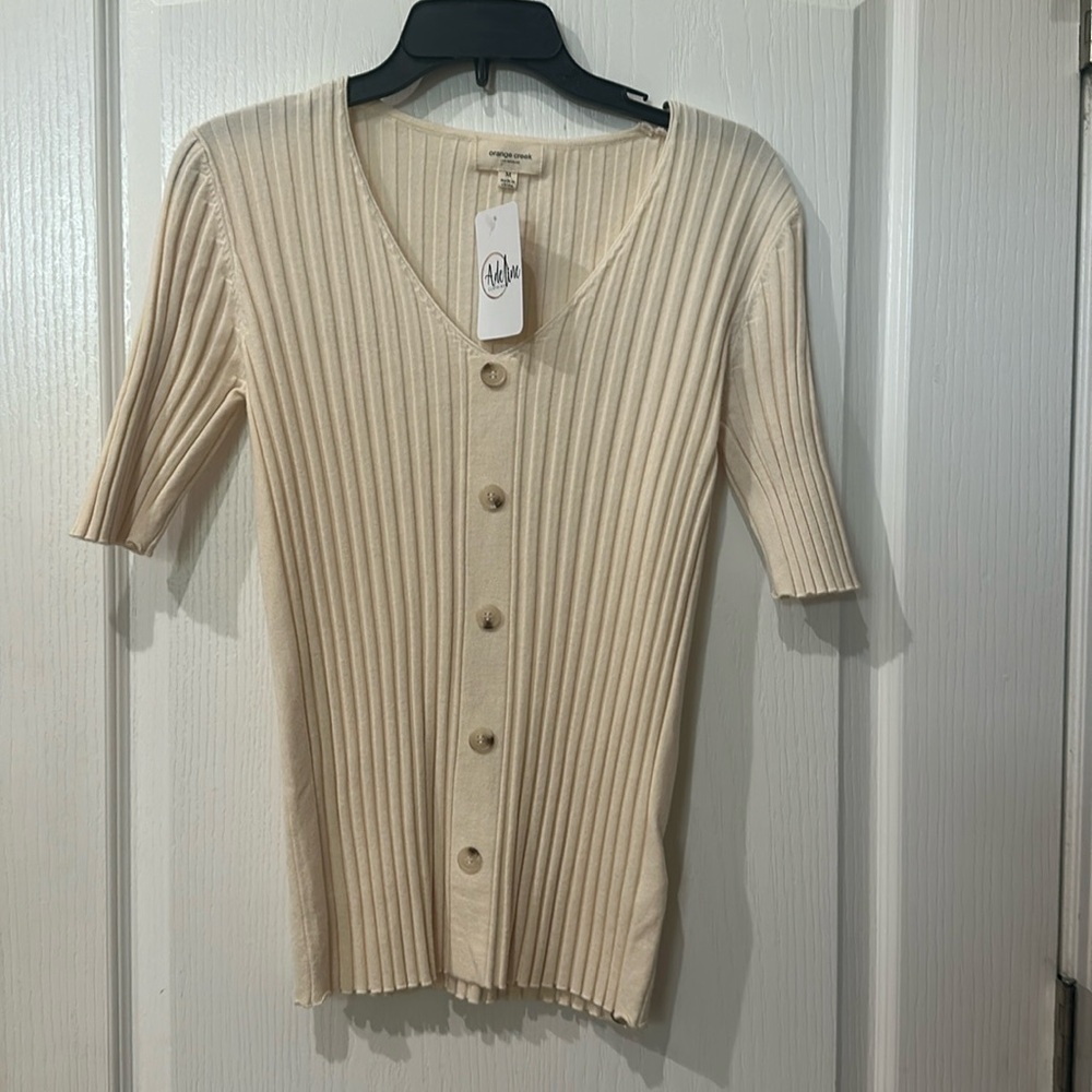 Orange Creek size medium cream ribbed boutique top NWT